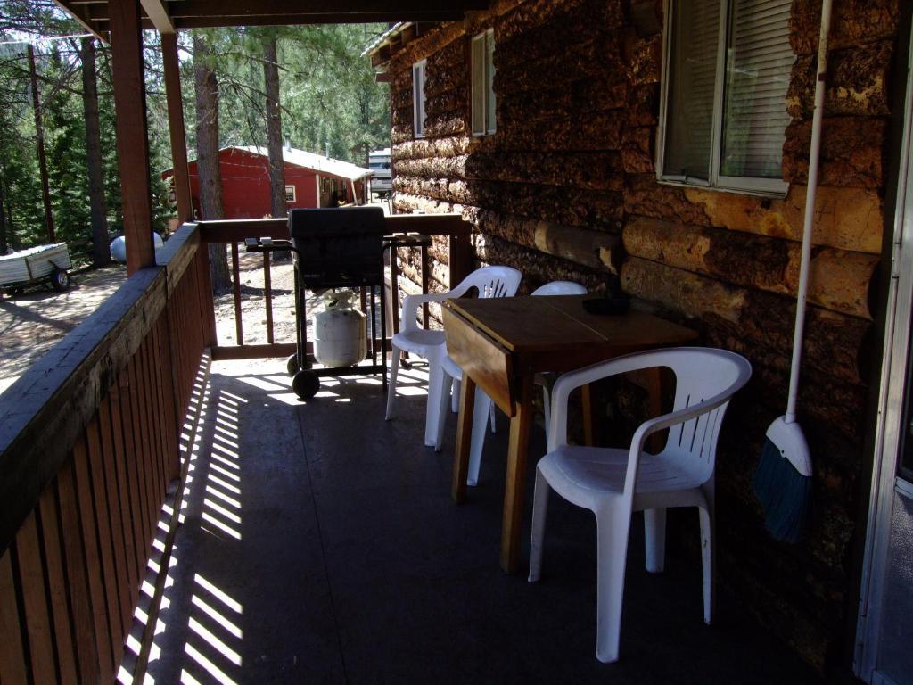 Sierra Bonita Cabins And Rv Park Guadalupita Ruang foto